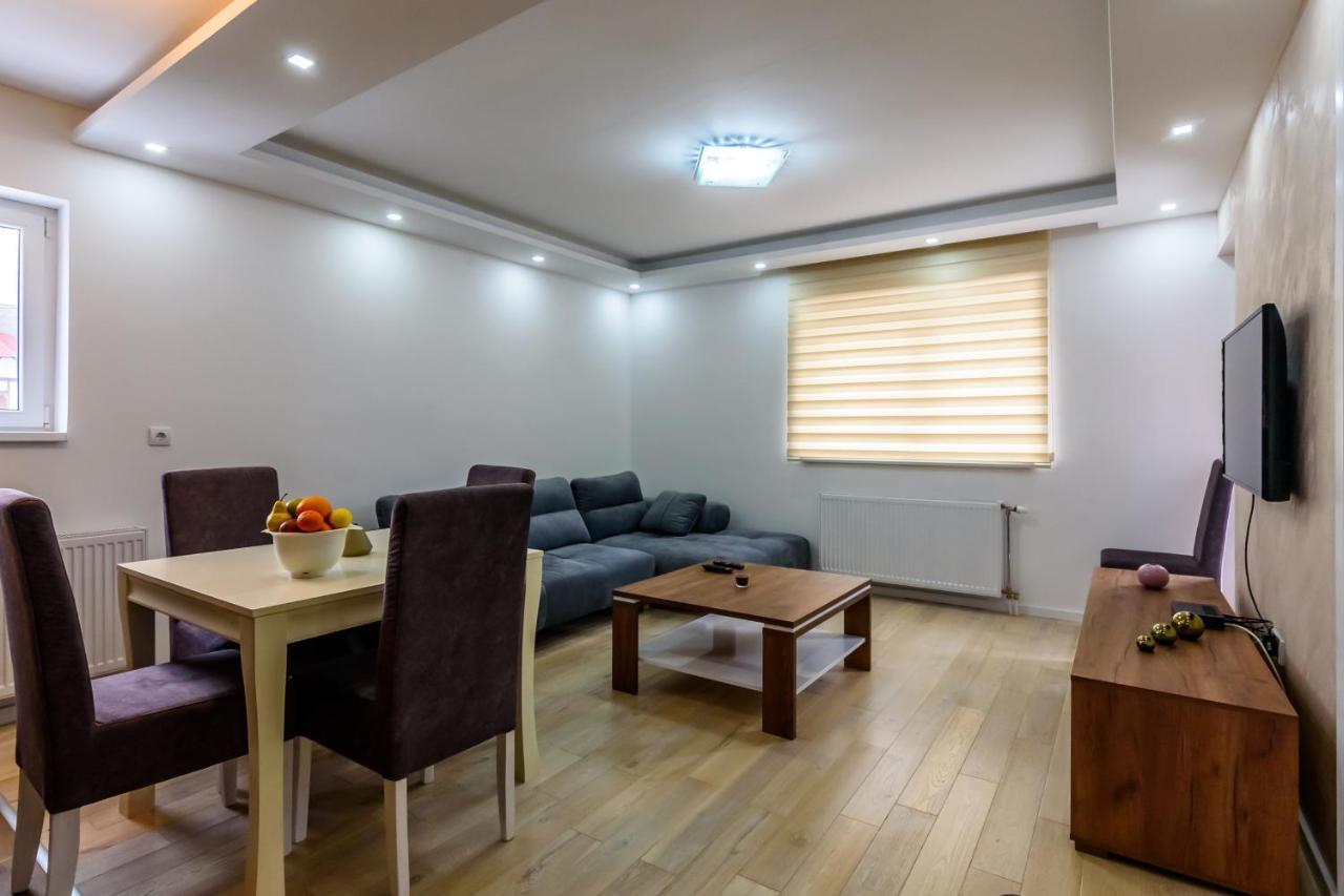 Apartmani “Lazar” I “Lena” コパオニク エクステリア 写真