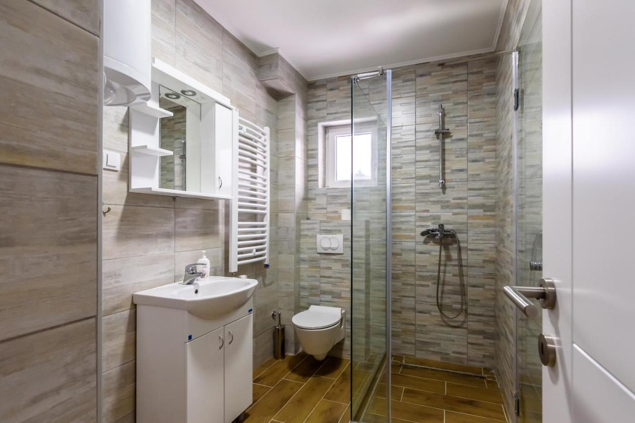Apartmani “Lazar” I “Lena” コパオニク エクステリア 写真